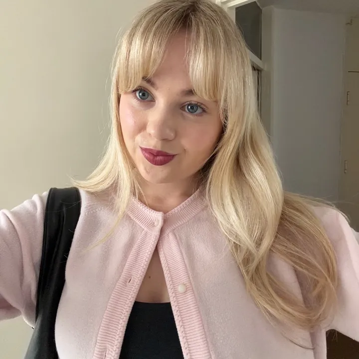 @sarahruthcr