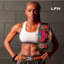 @queenferrari_x