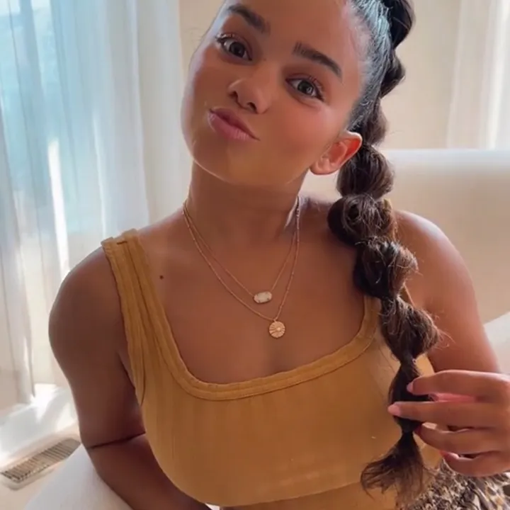 @penelopebellerjeau