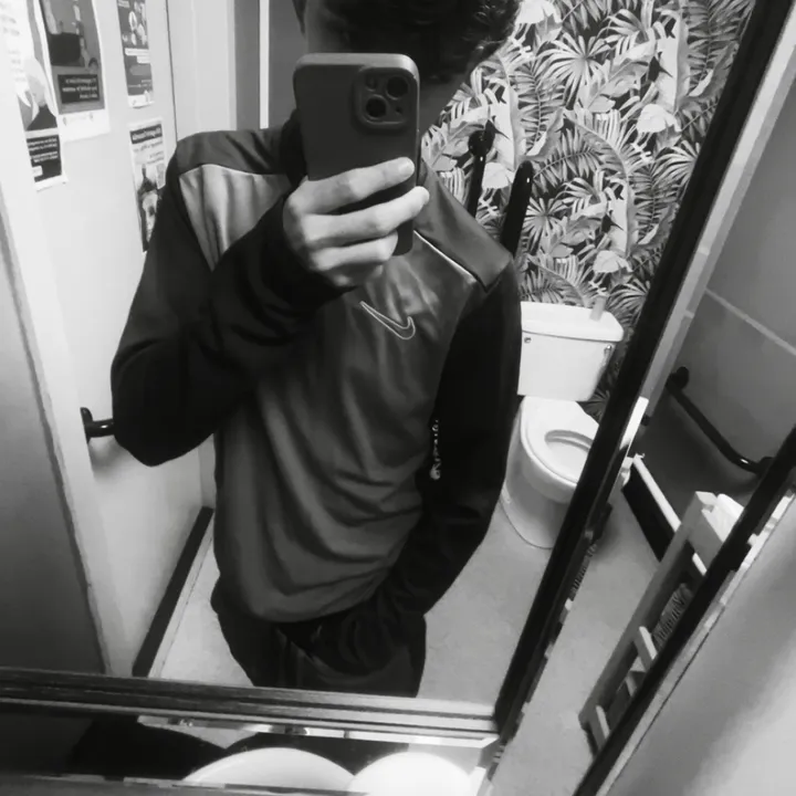 @leon1_90