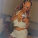 @neika_motherof5