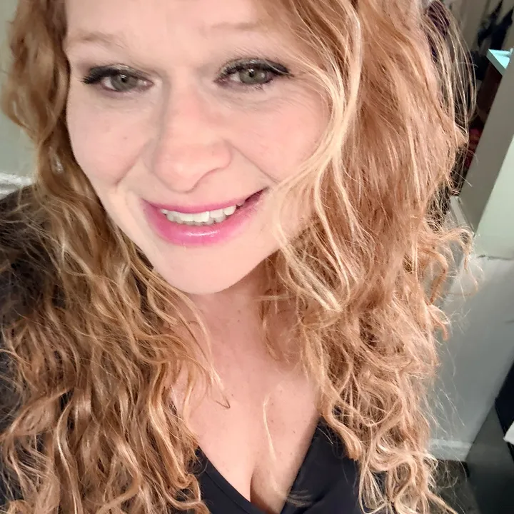 @candywiley
