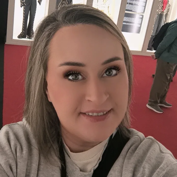@nikkirenee1234