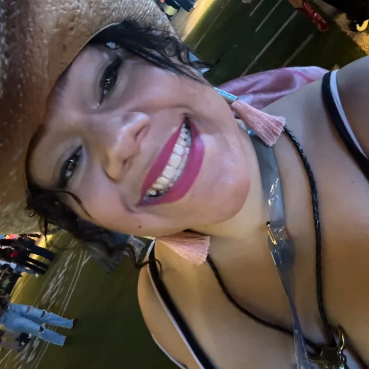 @vivi_from_philly_