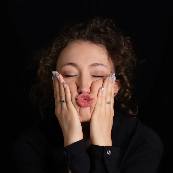 @cayleigh.capaldi