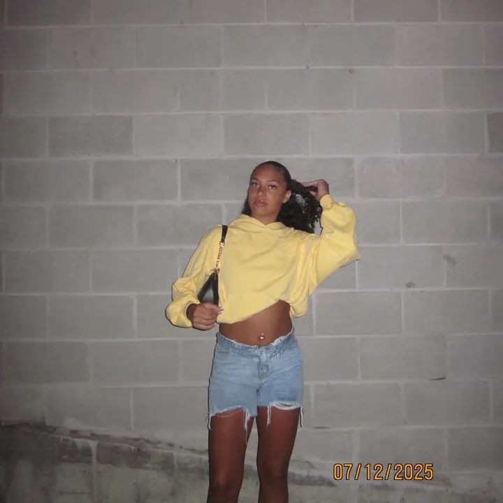 @leilaaallen