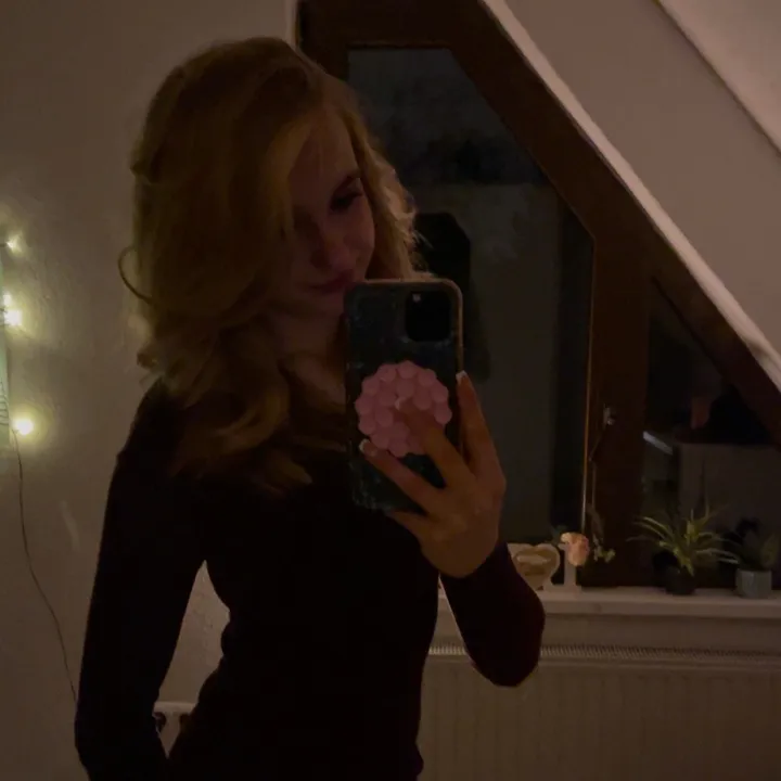 leonie_bl1