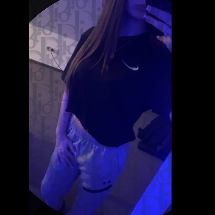 @a1ivia069