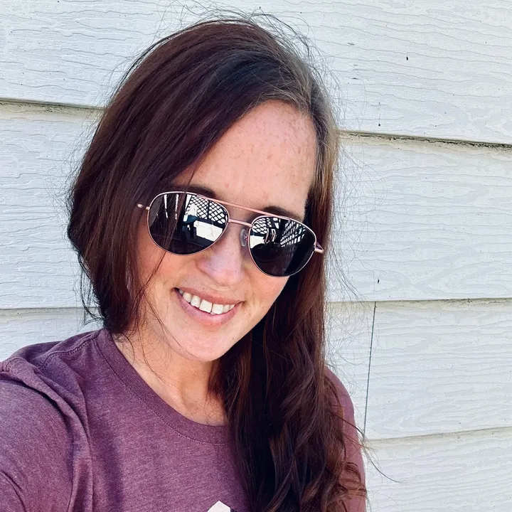 angiemae6756