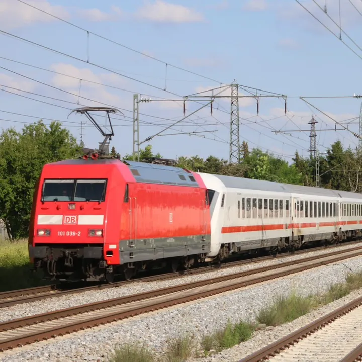 trainspotter._.justin