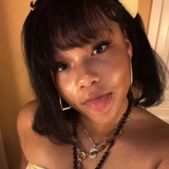 @xo_yvmmy