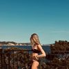 holly_hunter