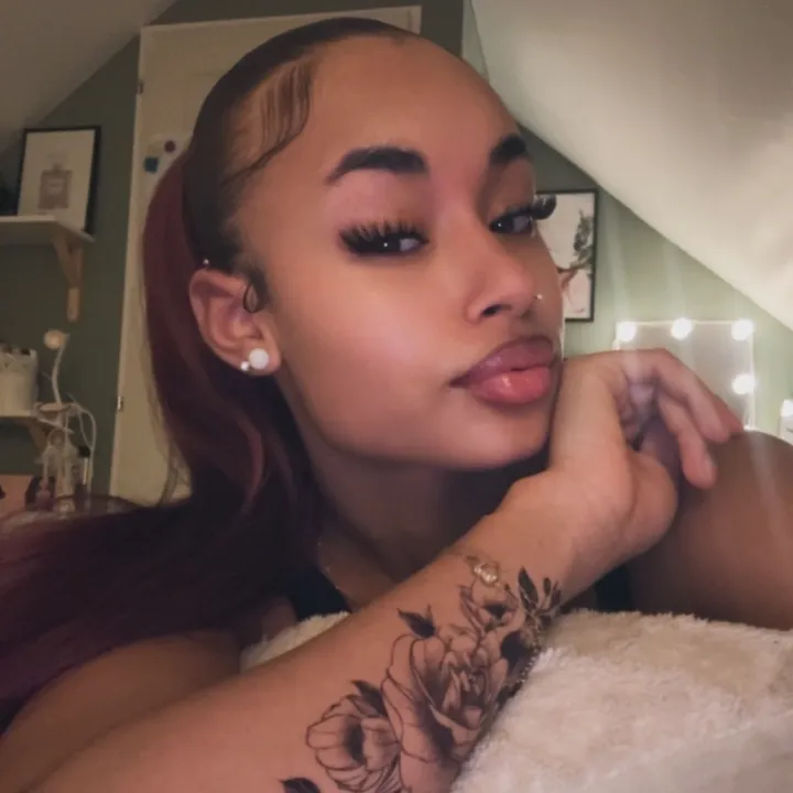 77_alicia