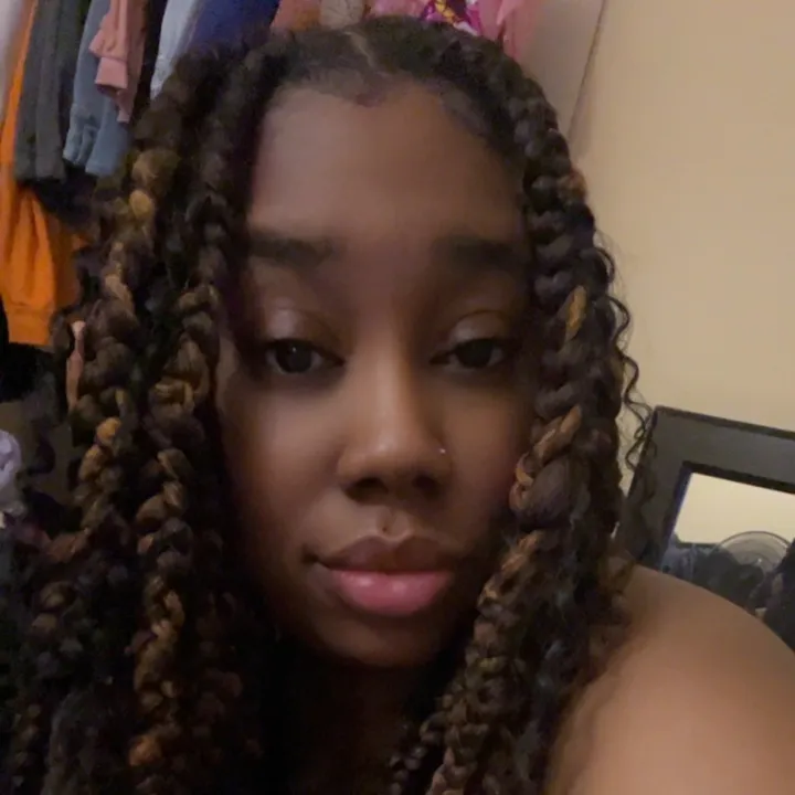 @just_brittnicole