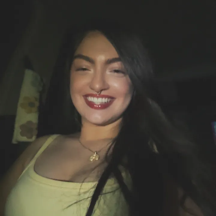 @cammiebibee