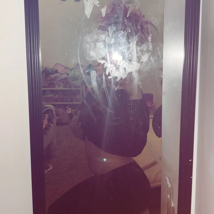 @toopr3ttyweirdo