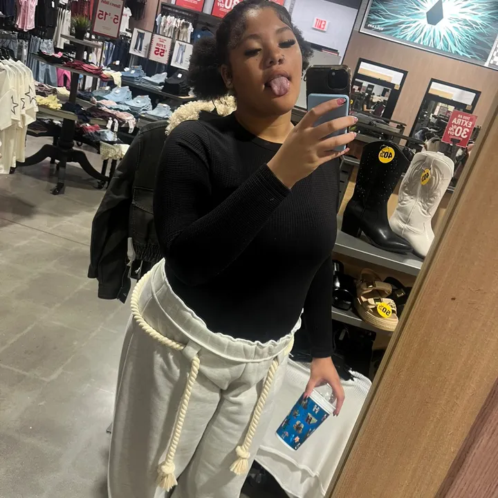 @wh0.lenayyyy