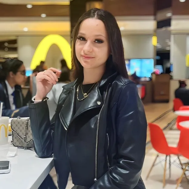 alex.ayann