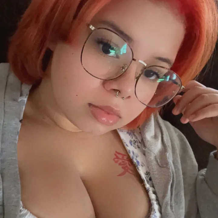 curly.weirdo_