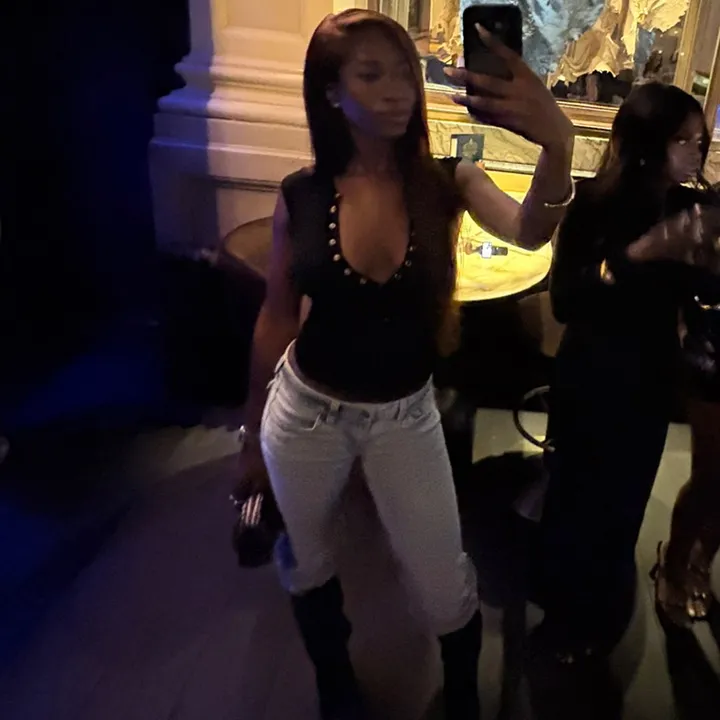 @victoriadufiee