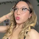 @heyitsitzel