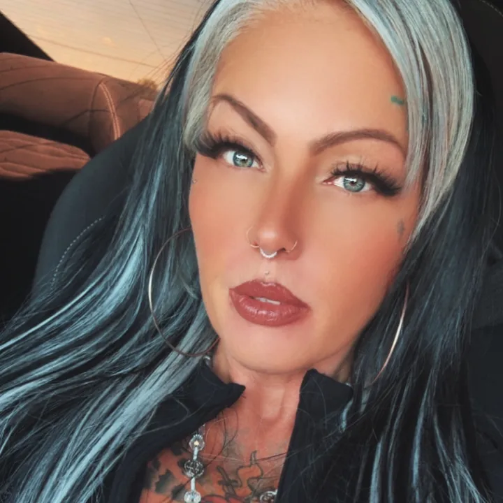 @lizzybee3891