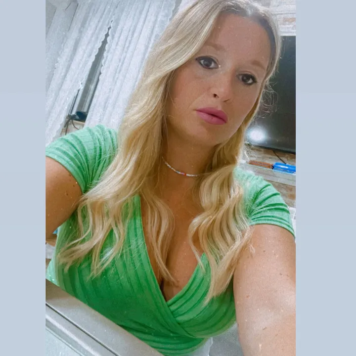 @rosy__989