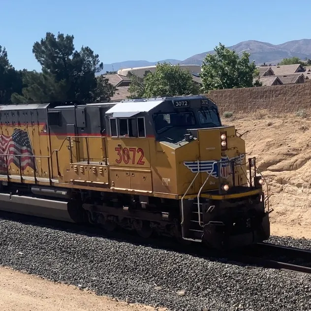 @just_a_railfan_kid