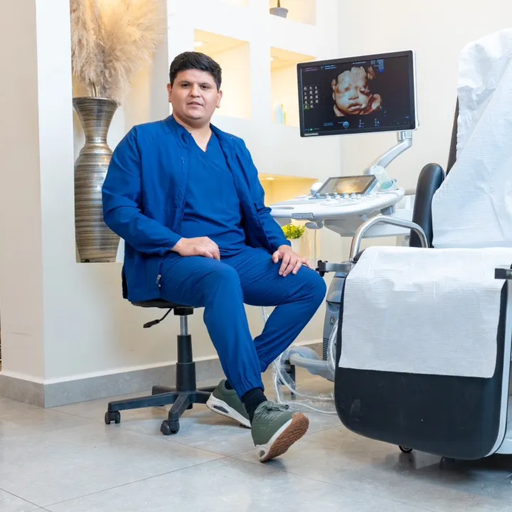 dr.carlosuribegine