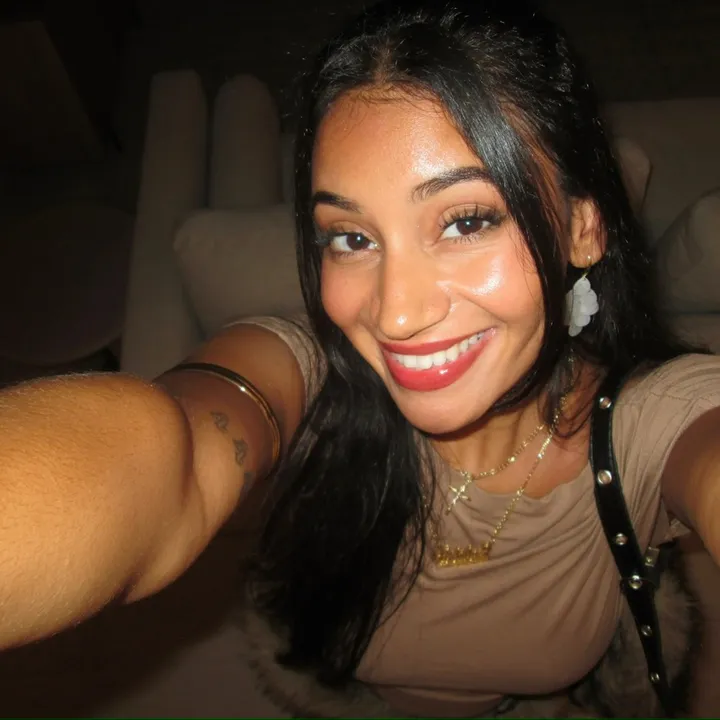 @flashyashleyy