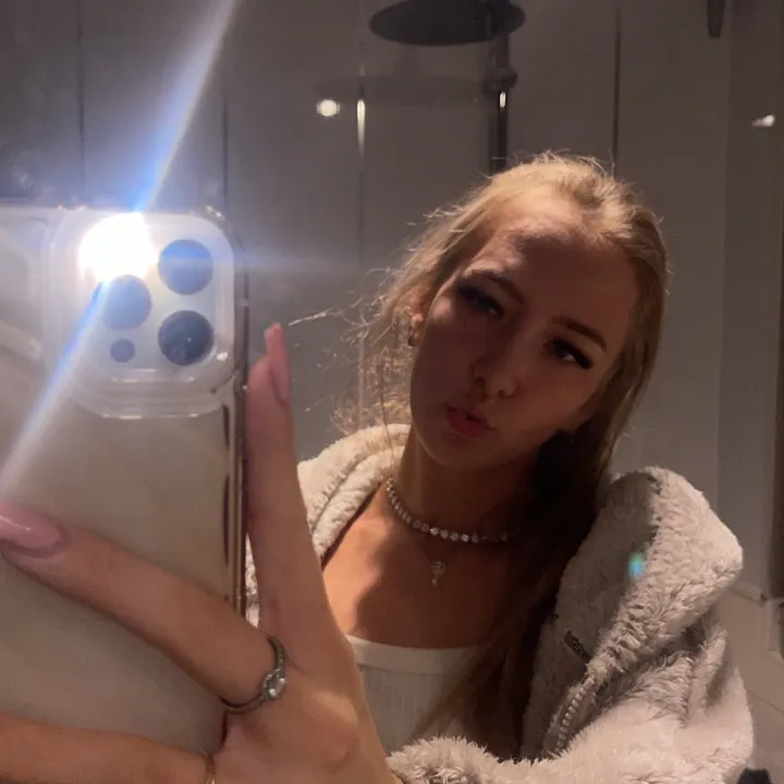 @caryswood1