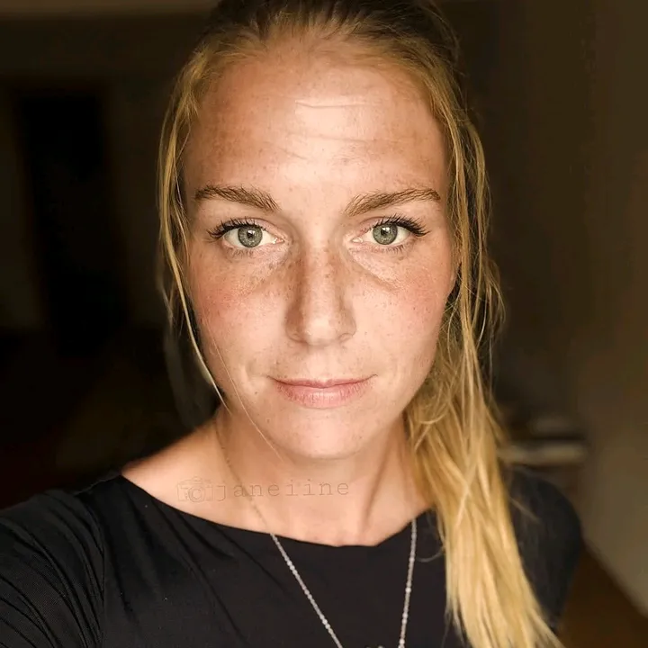 alinarose923