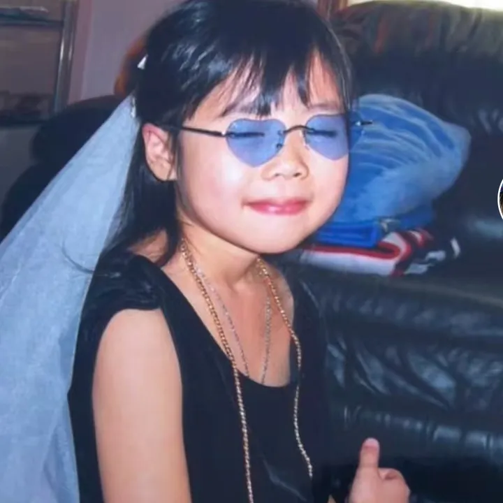 rebeccaduongg