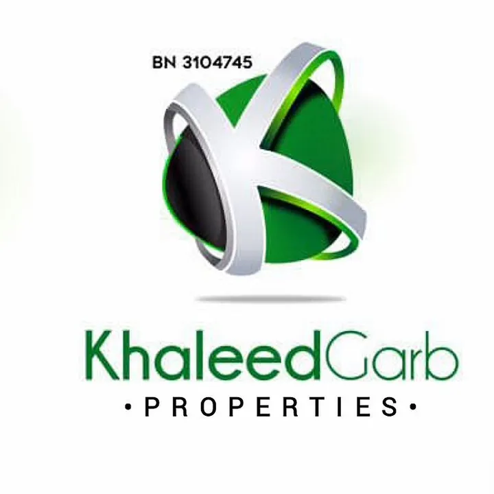 khaleed_garb