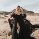 @caitlinashperry