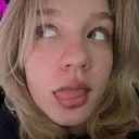 @lillianmoze