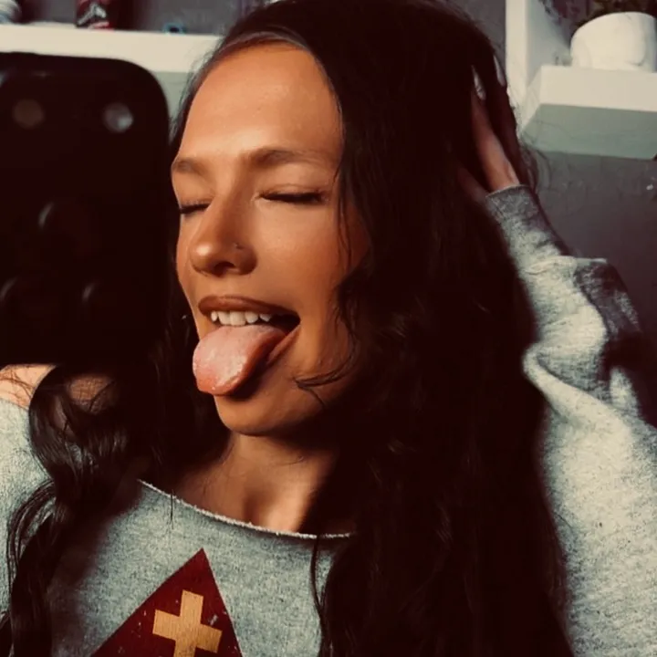kaylahartnett356