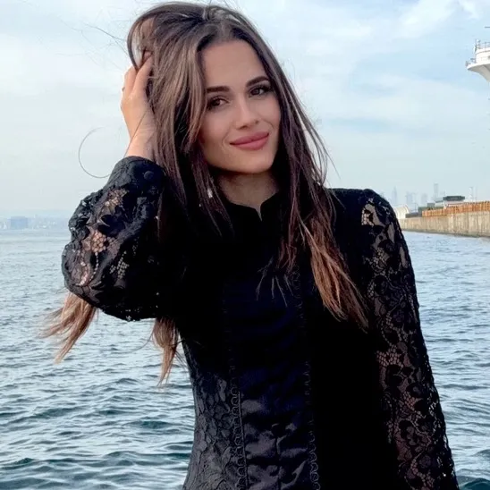 ellaungureanu1