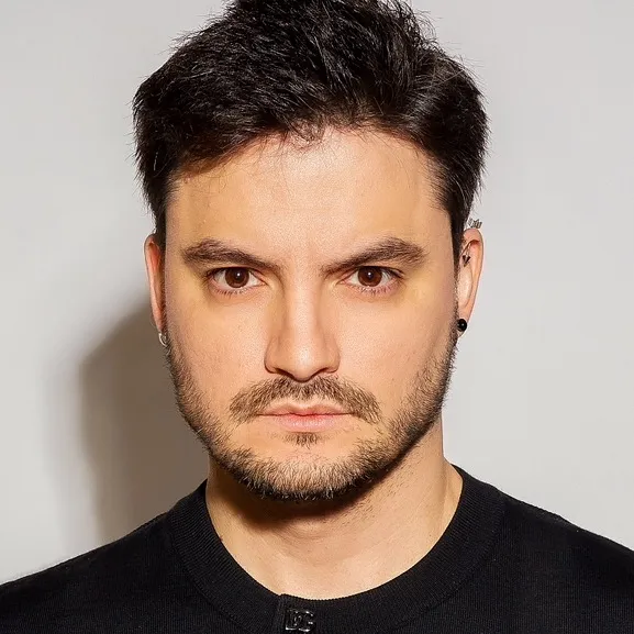 @felipeneto