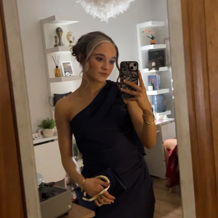.katieeconnolly