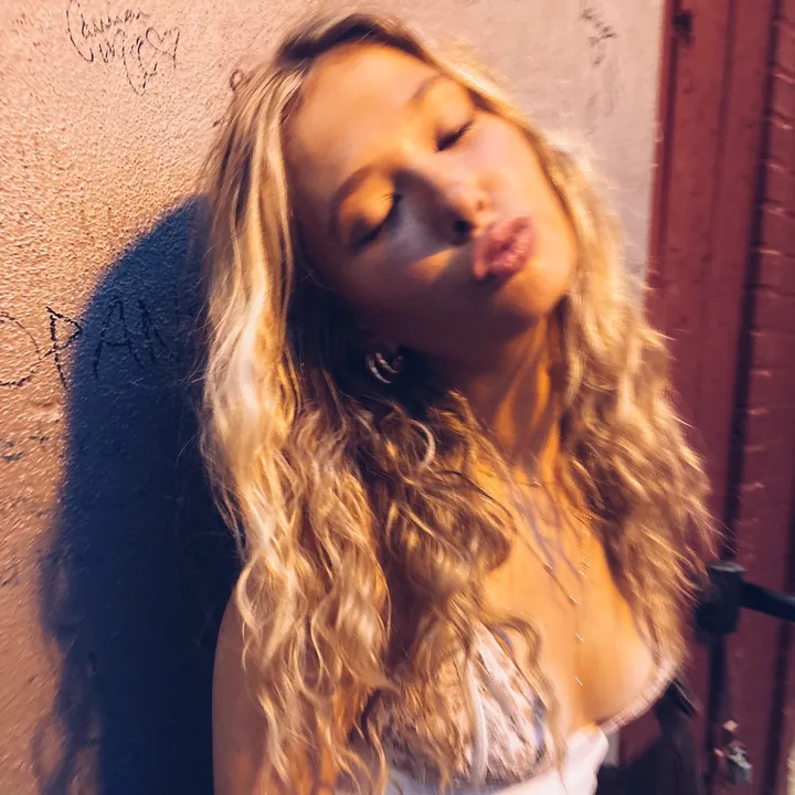 carolineklase
