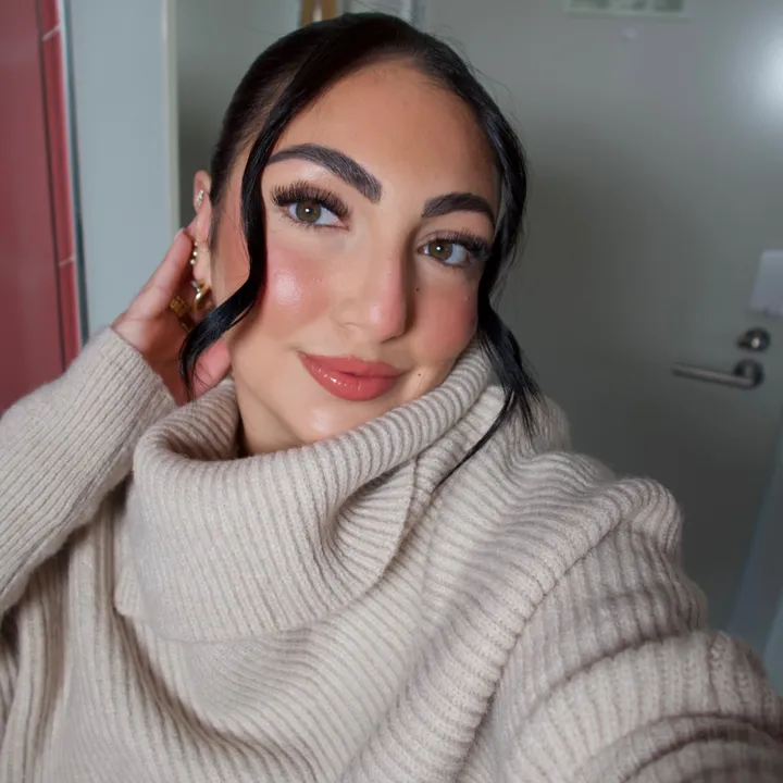 @sharonassimos