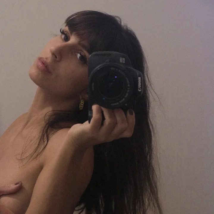 @desij23