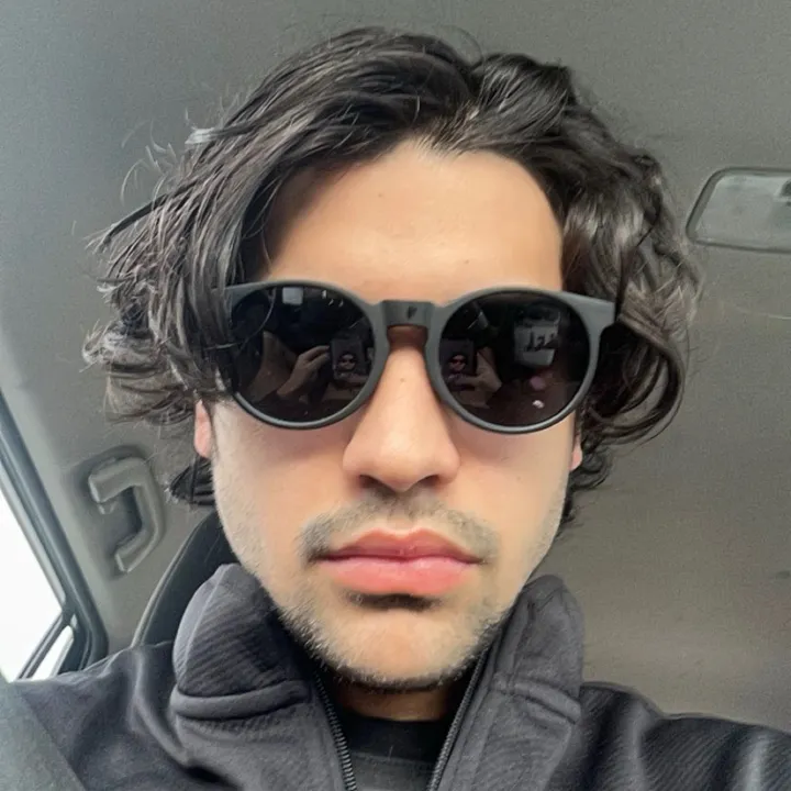 @roman_alvarezz