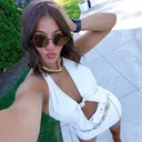@ellafrickinandrade