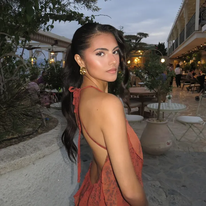 @laravarlik