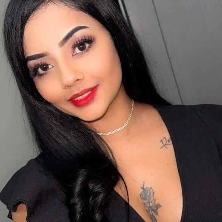 @taniarubioo