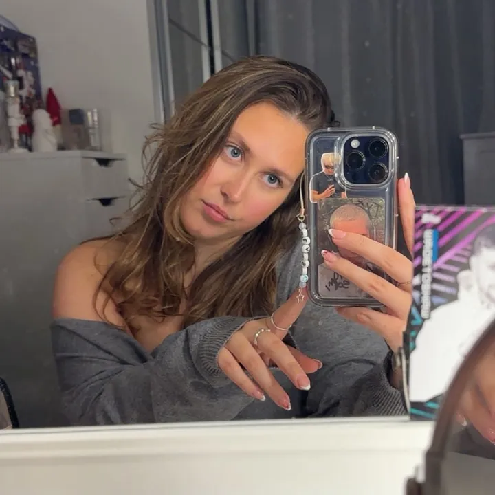 sophielouspam