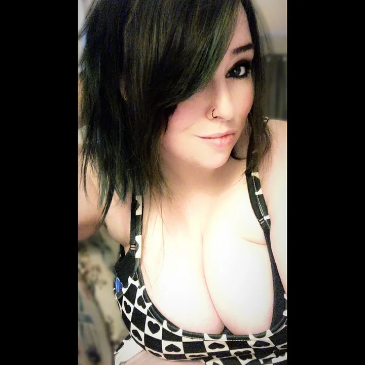 deadxbluexeyes
