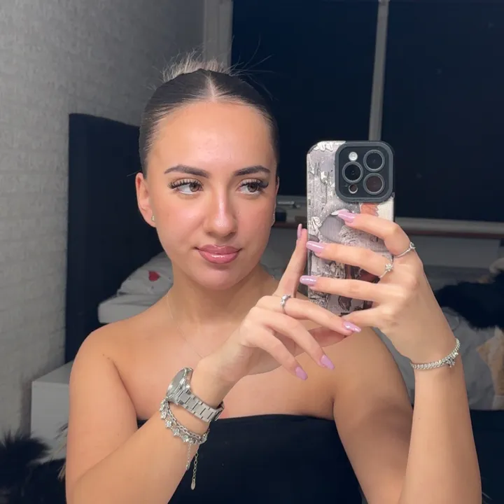 @4ngelaaa